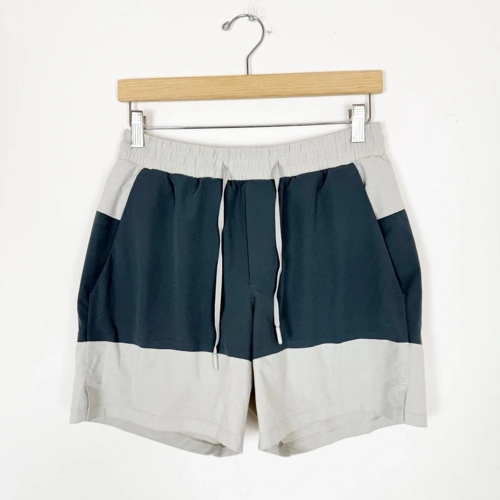 LULULEMON Lane Line Short 6